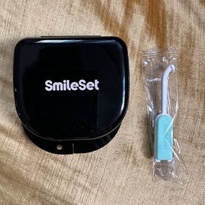 NWT SmileSet Black Dental Set